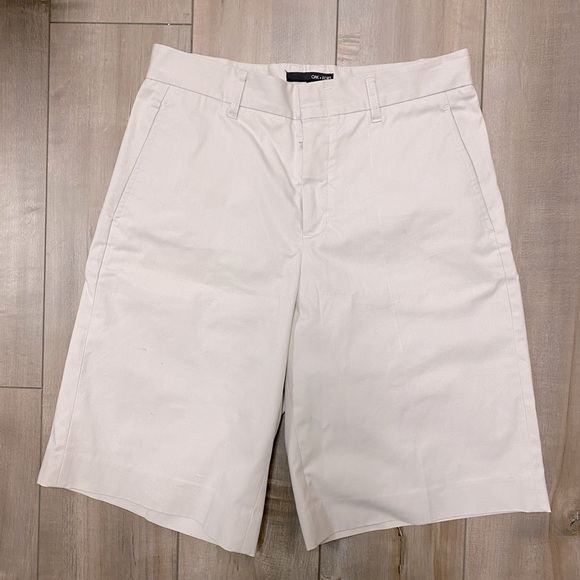 Oak and Fort Shorts Size 28 - Picture 1 of 4